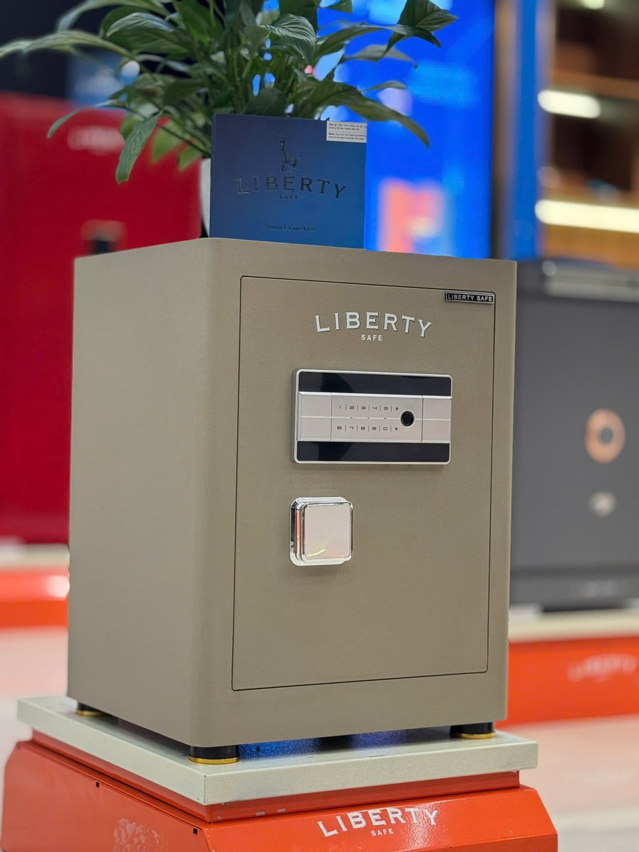 Két sắt thông minh Liberty Safe LB50S (45kg) màu vàng